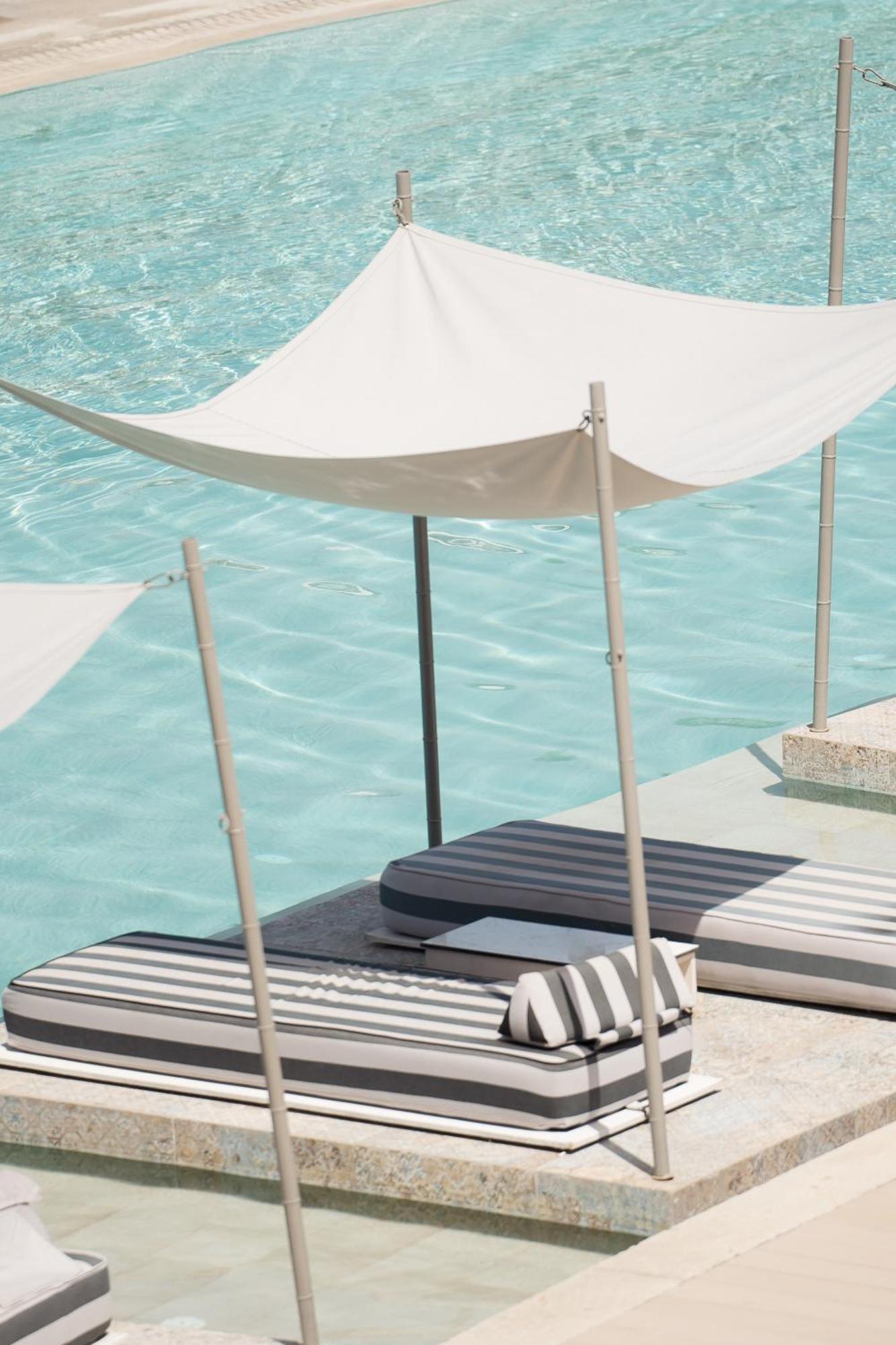 Blue Carpet Luxury Suites Pefkochori Ngoại thất bức ảnh