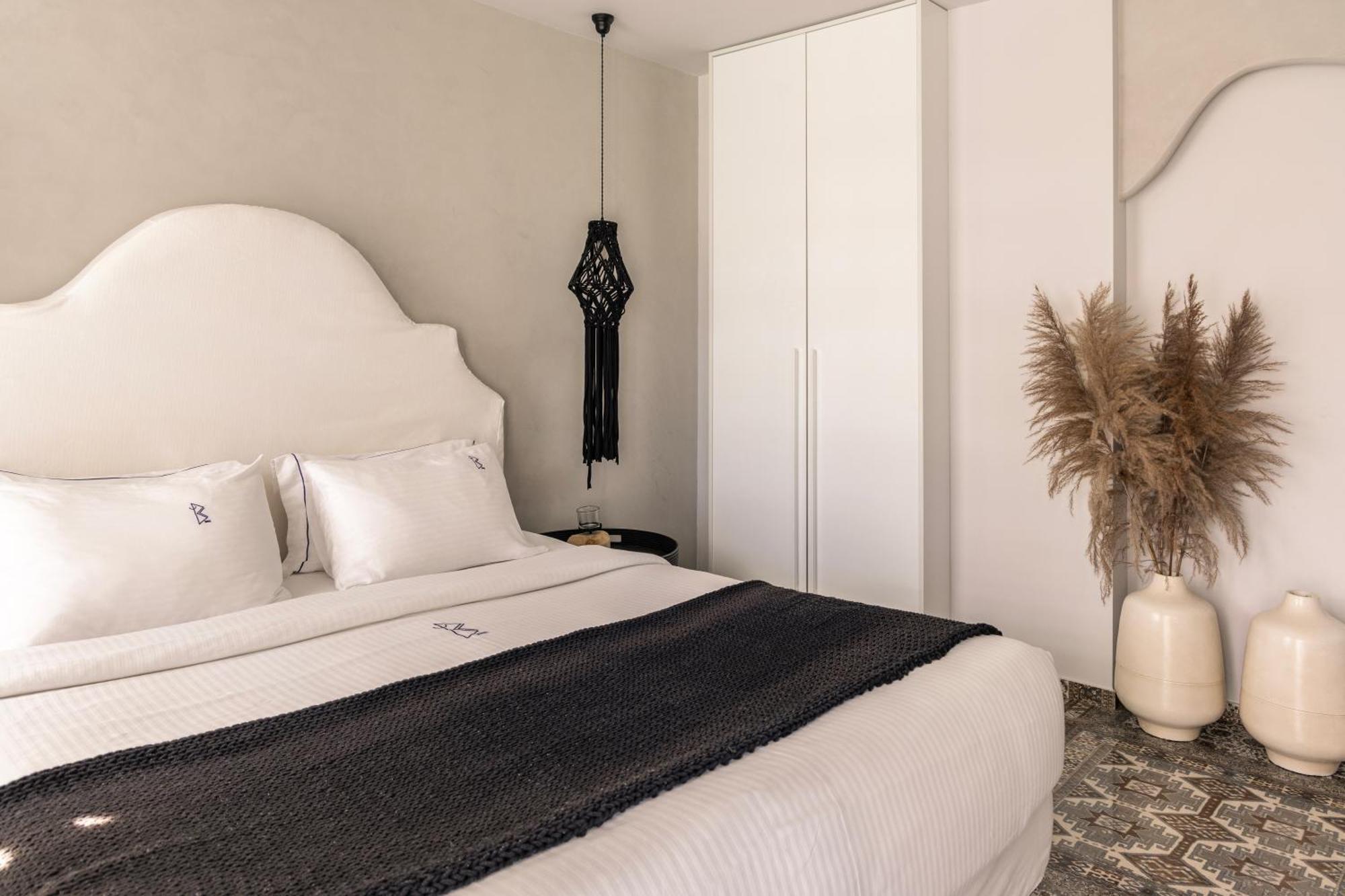Blue Carpet Luxury Suites Pefkochori Ngoại thất bức ảnh