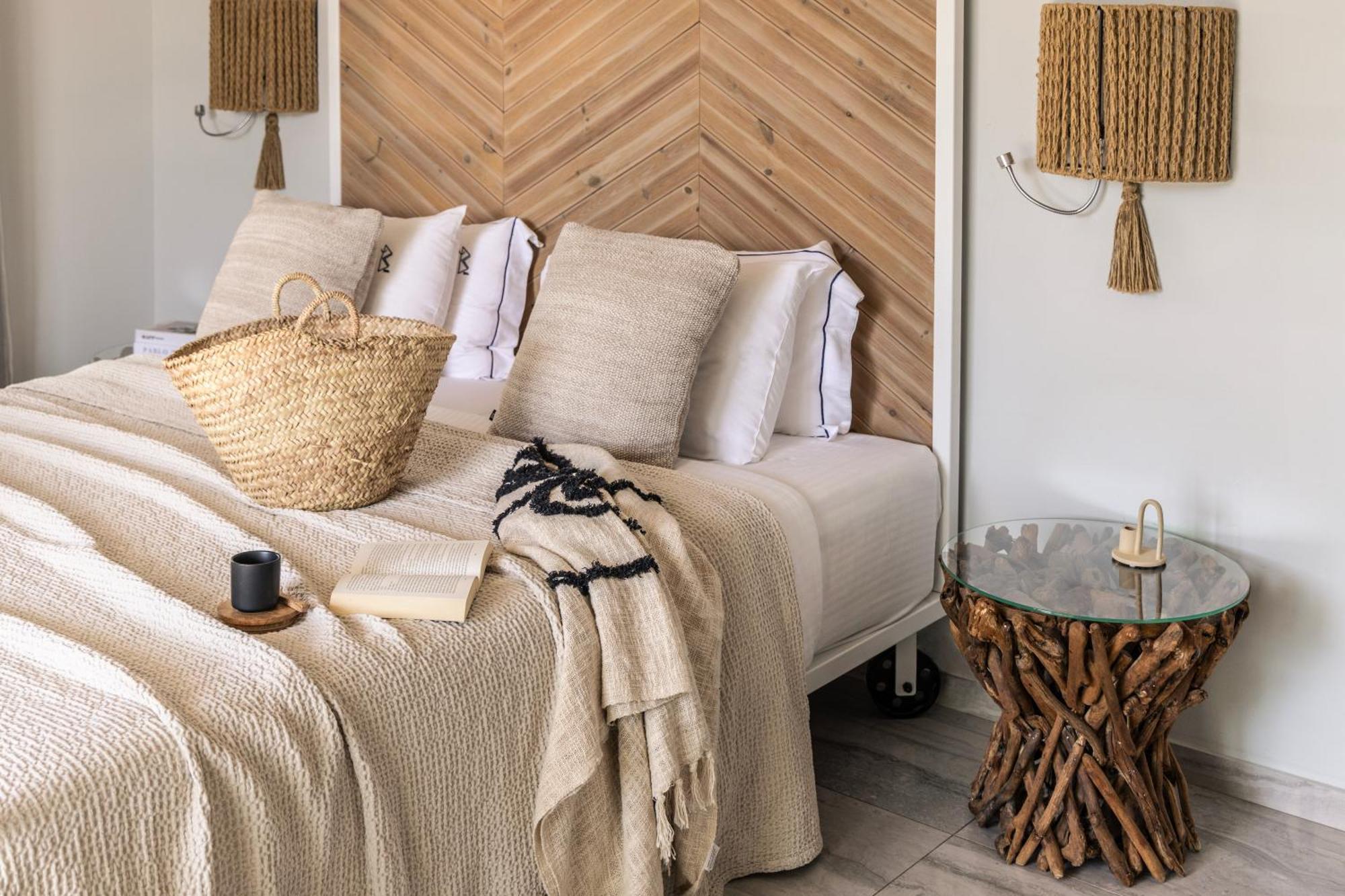 Blue Carpet Luxury Suites Pefkochori Ngoại thất bức ảnh
