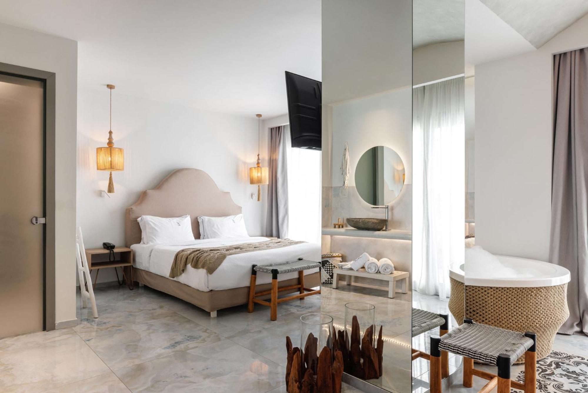 Blue Carpet Luxury Suites Pefkochori Ngoại thất bức ảnh