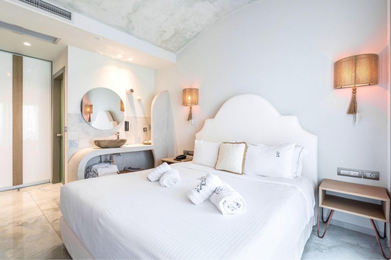 Blue Carpet Luxury Suites Pefkochori Ngoại thất bức ảnh