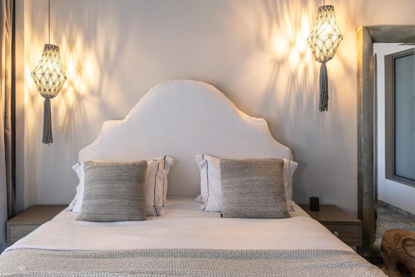 Blue Carpet Luxury Suites Pefkochori Ngoại thất bức ảnh