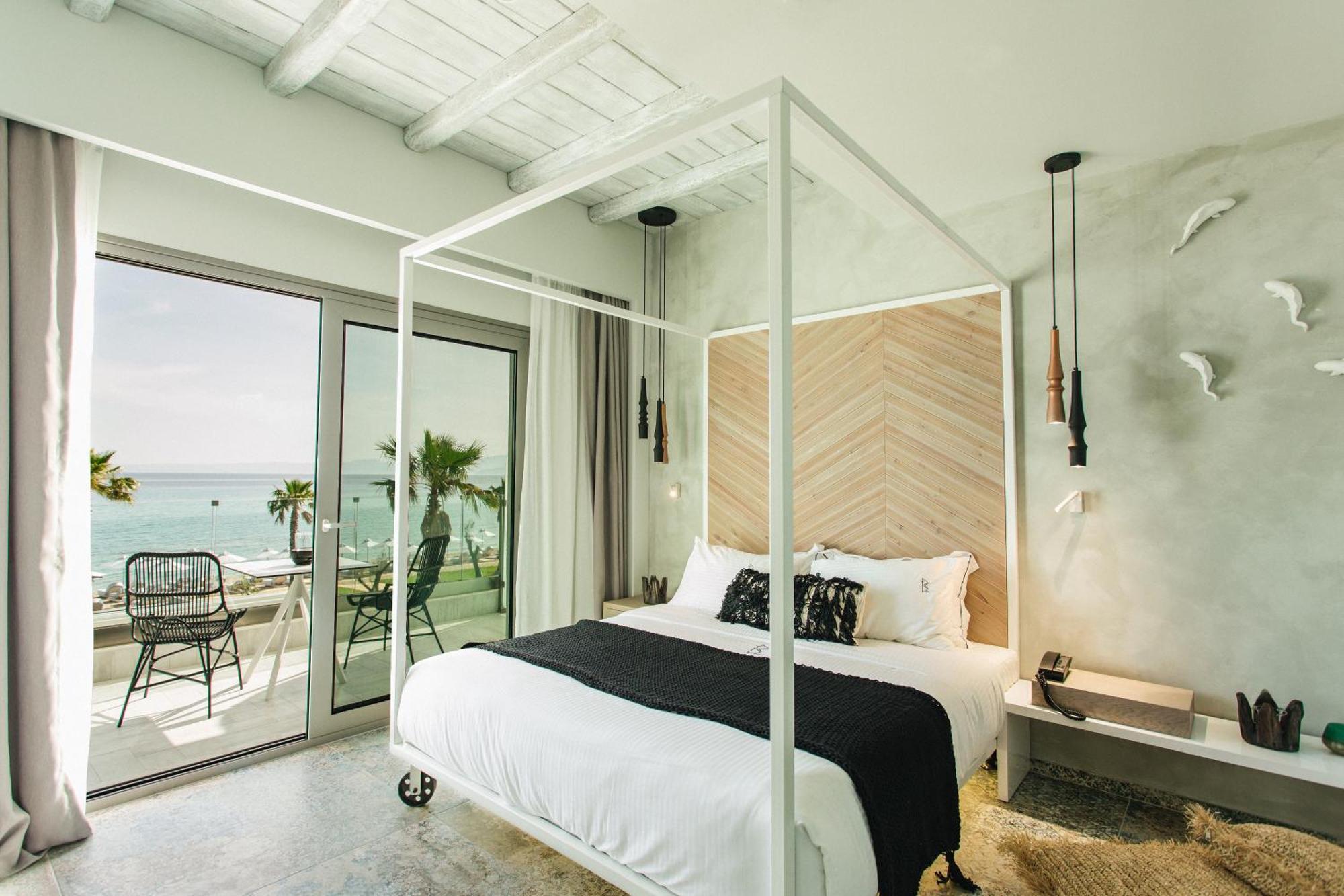 Blue Carpet Luxury Suites Pefkochori Ngoại thất bức ảnh